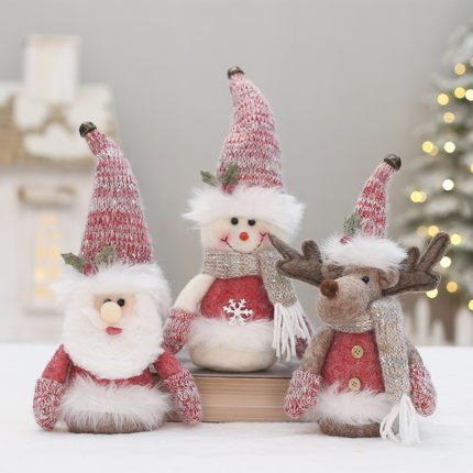 Holiday party small gifts, decoration items, doll figurines